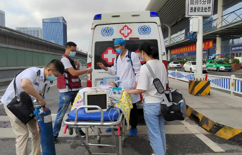 根河市救护车出租公司