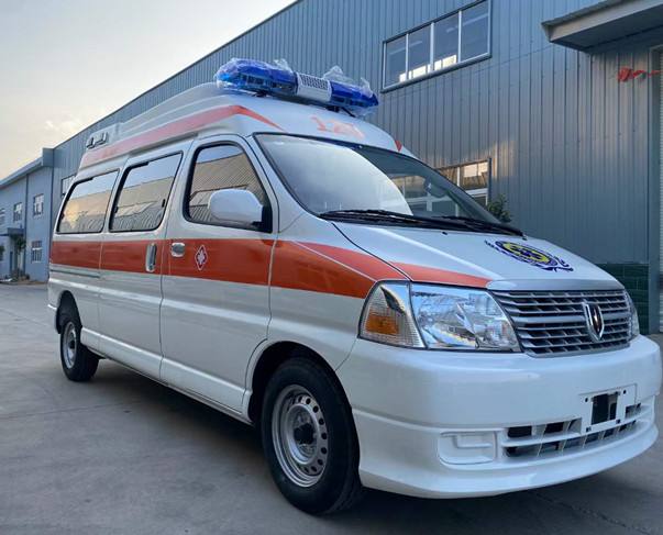 根河市金杯救护车